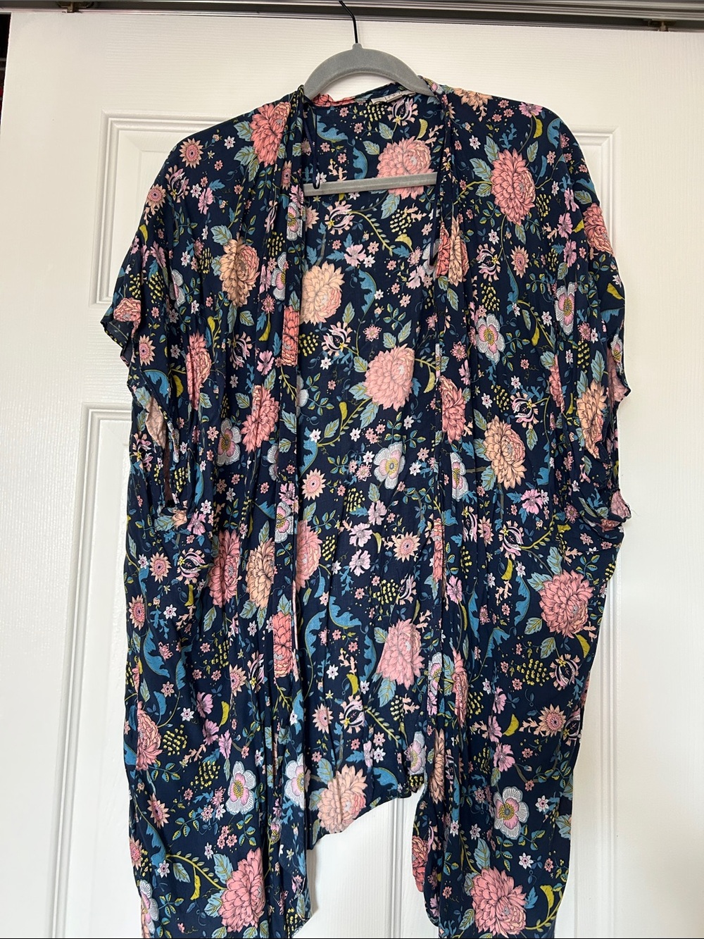 LOFT Navy Floral Open-Front Kimono with Pink Flowers